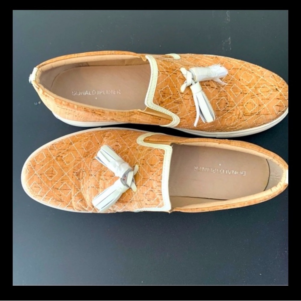 Donald J Pliner White Cork Slip On Loafers
